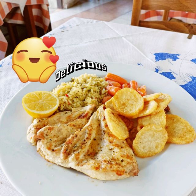 Freshly made quality meal at Taverna Simos!