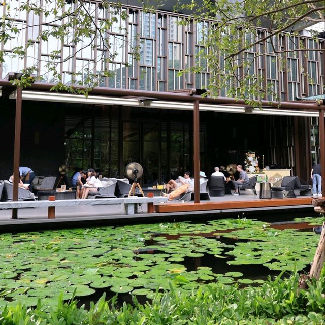 CRAFT Cafe Lang Suan