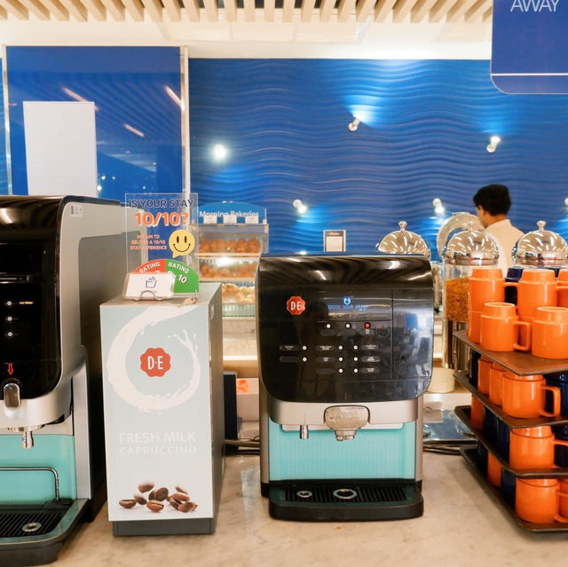 อาหารเช้าบุฟเฟต์โรงแรมพัทยา holiday inn express