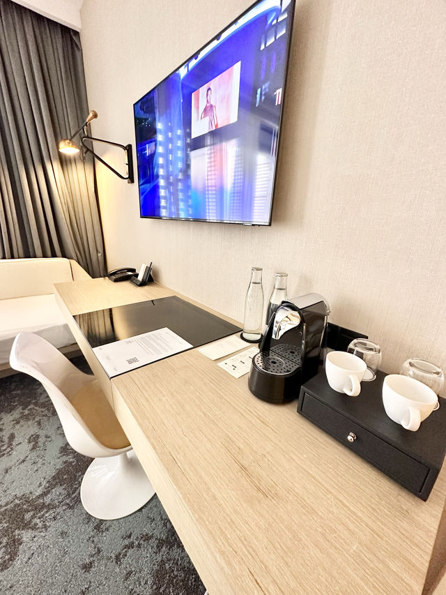 📍 Hotel Stripes Kuala Lumpur, Autograph Collection