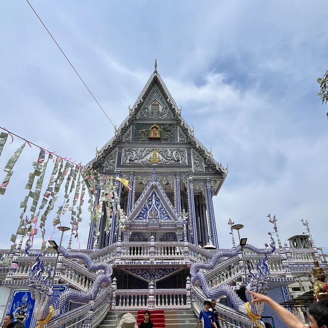 วัดปากน้ำแขมหนู (วัดสีน้ำเงิน)