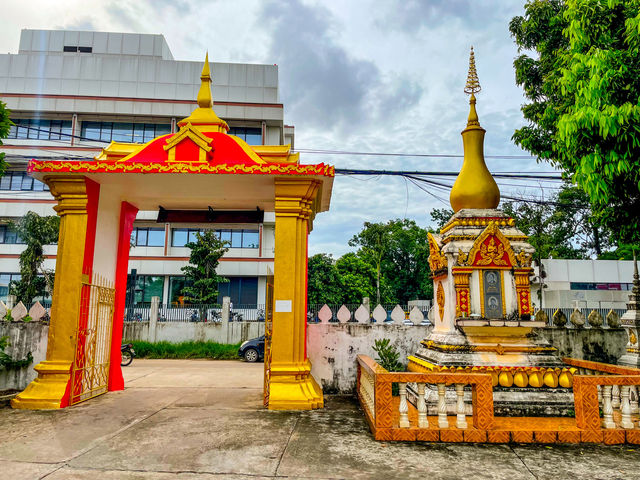 비엔티안 사원 투어...Wat Kao Nhot