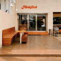 FUNKYDAK YOGYAKARTA | AMERICAN DINER CONCEPT IN YOGYAKARTA