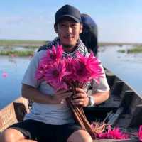 พิกัดเที่ยวทะเลน้อย นั่งเรือดูบัวมนต์เสน่ห์พัทลุง