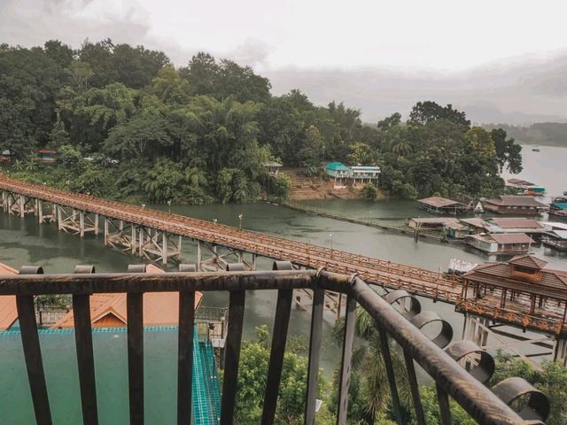 🍂🍂ที่พักวิวสวย ใกล้สะพานมอญ🍂🍂