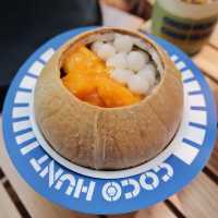 【滿滿芒果榴槤 鮮製椰子甜品🥥】