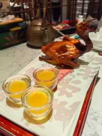 「坪洲站必食紅燒乳鴿」