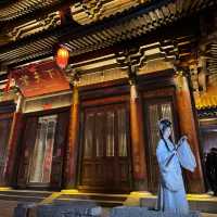 Strolling through Luoyi Ancient City in Hanfu: A Journey Back to the Tang Dynasty!