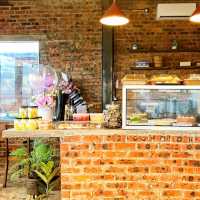 🇲🇾 Indulge in Sweet Bliss at Chocacake 