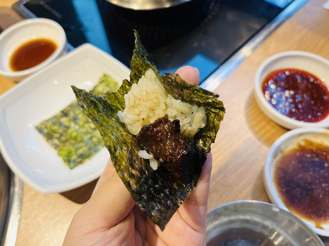 부산 구워주는 고기집
