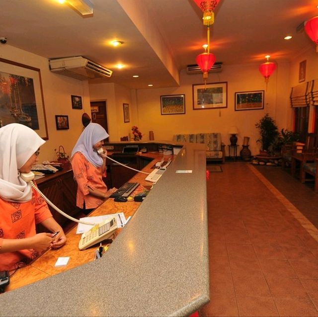 BUKIT MERAH LAKETOWN RESORT HOTEL. 