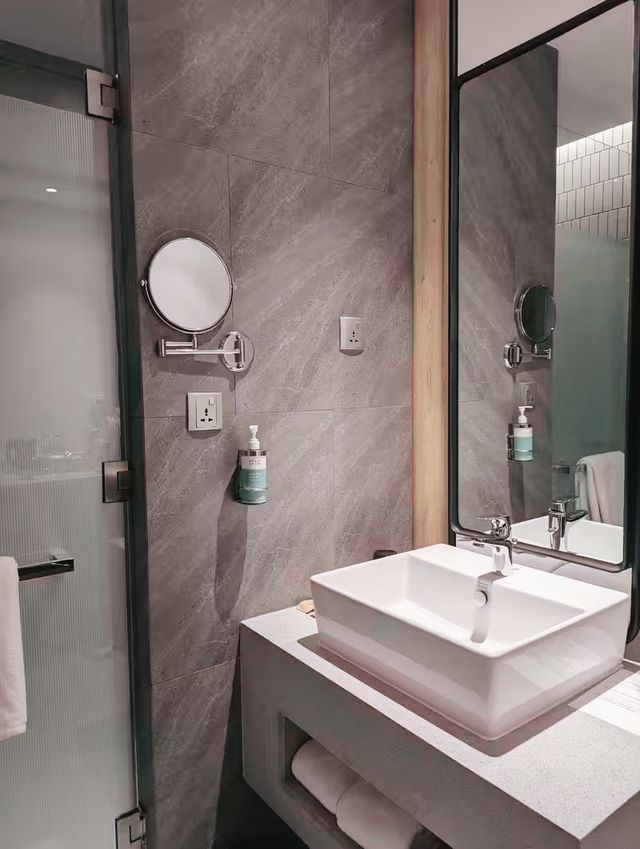 Stunning design and brand-new hotel in Sihanoukville