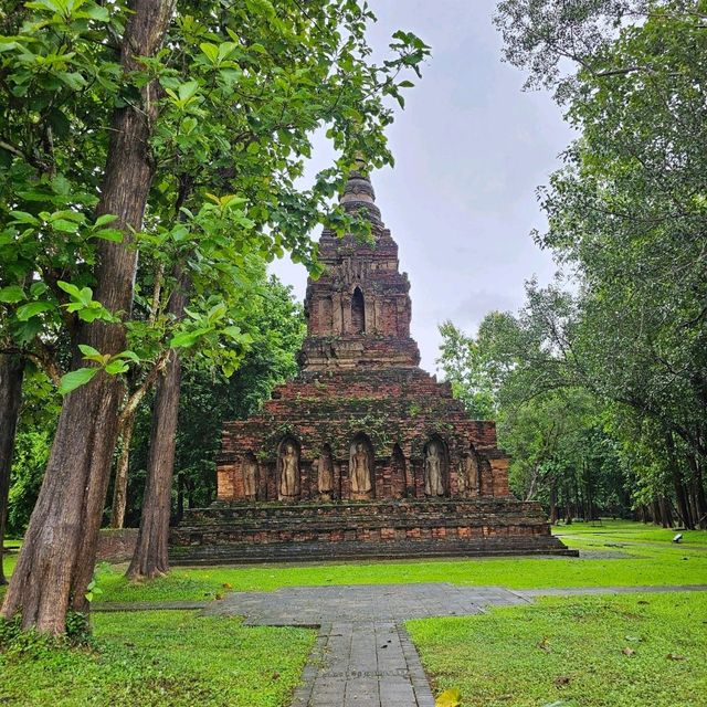 เชียงแสน Day Trip ปั่นจักรยานชมเมืองเก่าชิลๆ 🤩
