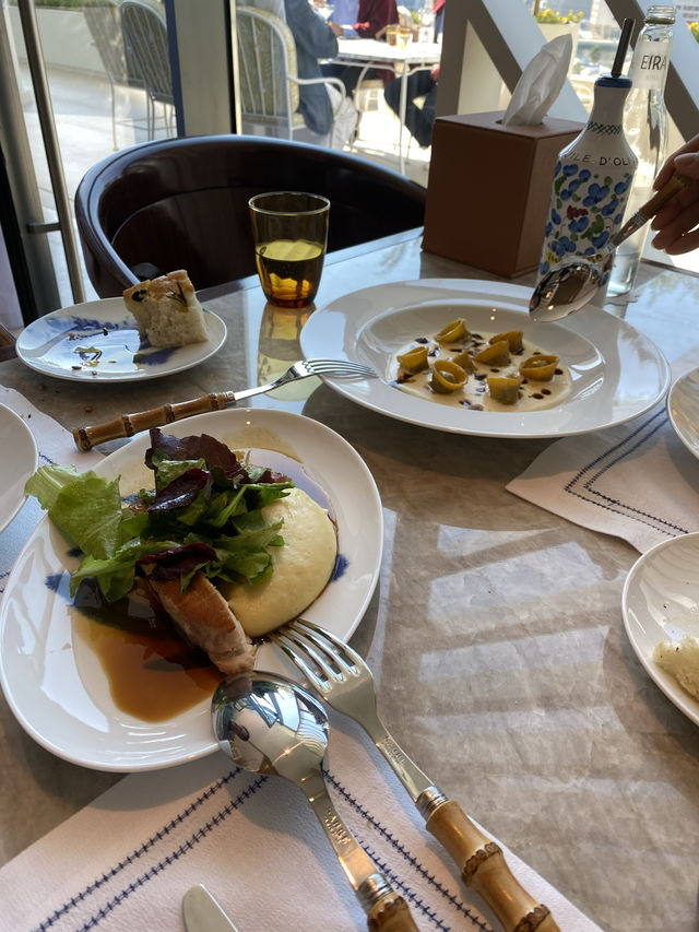 두바이에서 지중해를 느끼다☀️🥂⛵️
