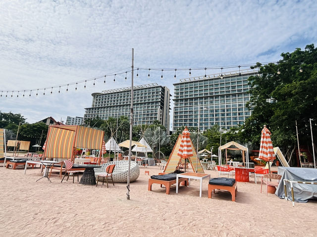 The Zign Hotel  โรงแรมหรูหรา 5 ดาวขนาดใหญ่ ติดทะเล