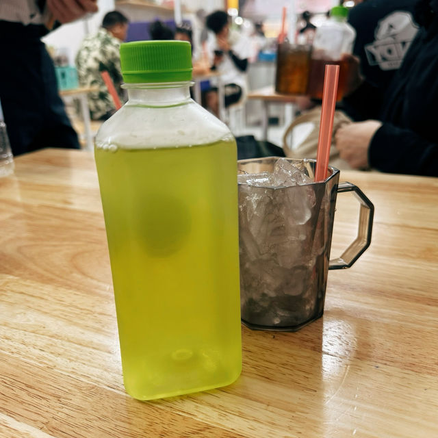 📍朱拉·蟹肉炒飯咖哩炒蟹都好出色🦀