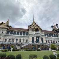 A Glimpse into Thailand’s Royal Grandeur at The Grand Palace 