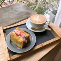 LX 22 Bakery Cafe