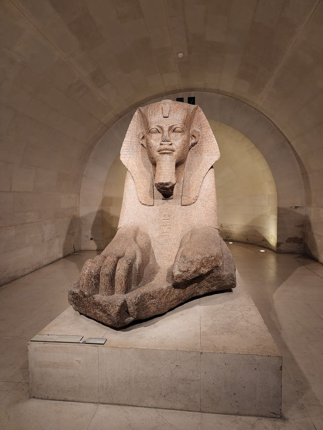 Louvre Museum 