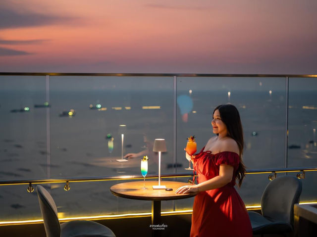 Silver Moon SkyBar 