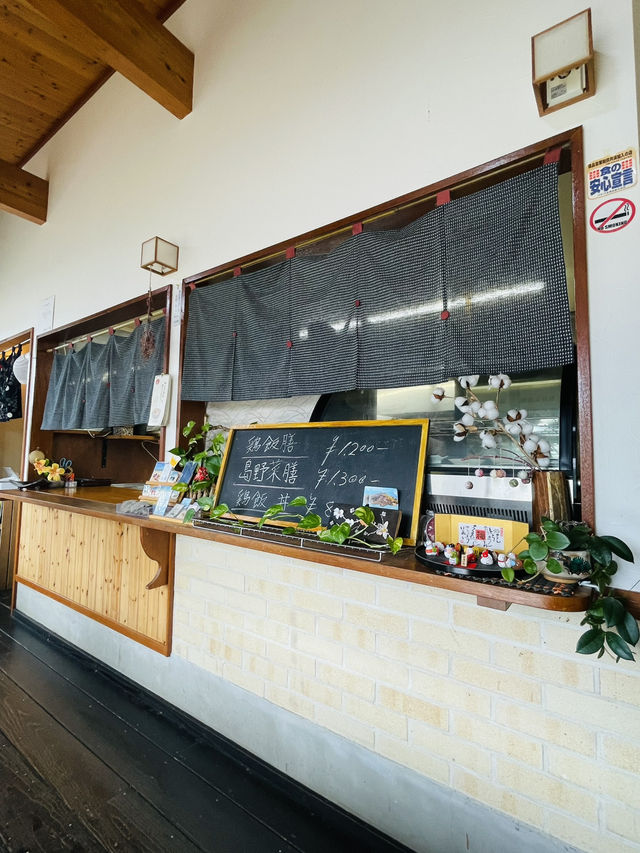 【奄美大島】絶品の郷土料理「鶏飯・島料理こころ」