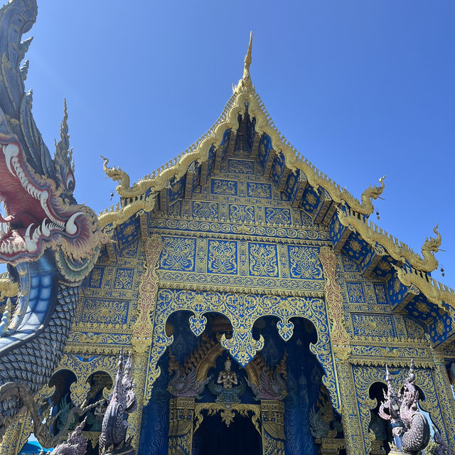 วัดร่องเสือเต้น (Wat Rong Suea Ten) จ.เชียงราย🐯