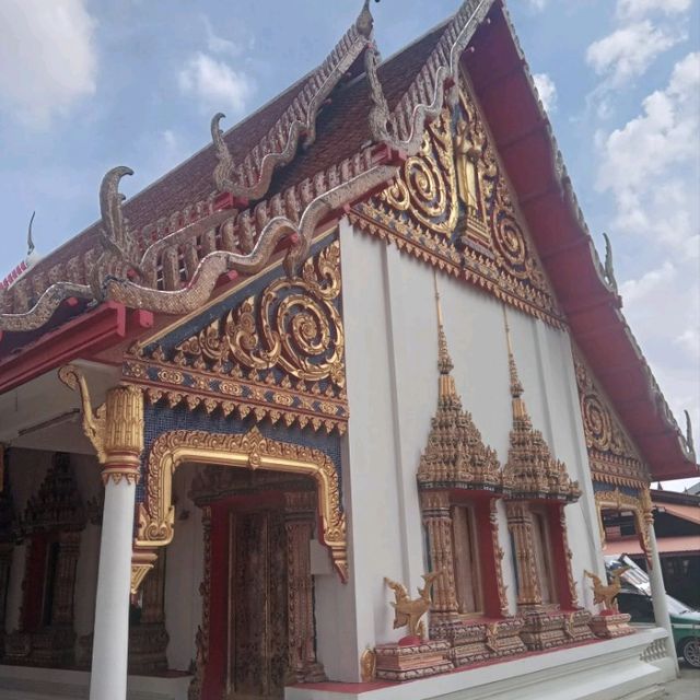 วัดสวยริมคลองมหาสวัสดิ์✨️