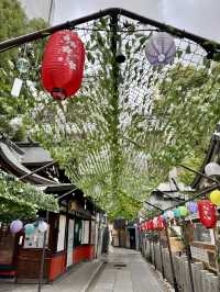 曽根崎心中の舞台、お初天神を参拝。