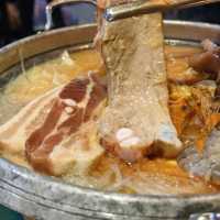 金巴利道韓國菜餐廳，足料特色燉煮拼盤