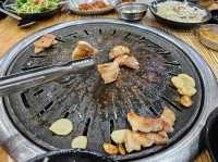 We had a great BBQ meal at Geoje!!!