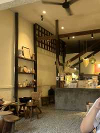 ☕️ คาเฟ่น่ารักที่พนมเปญ Cafe Keo Pok Trasak Paem 