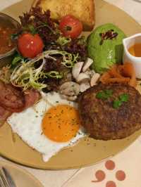 海運韓式Cafe，必點鬆軟梳乎厘班戟