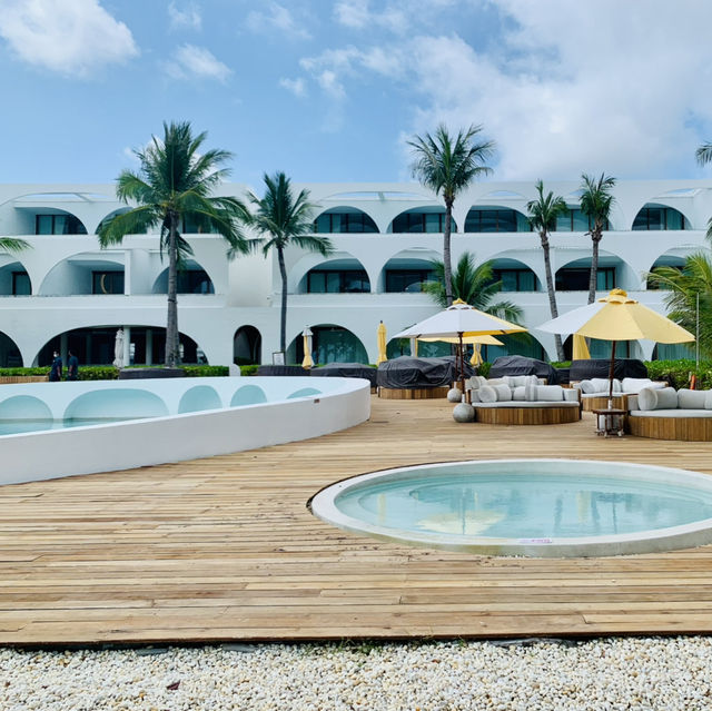 Summer Vacation Indulge in Luxury at Sala Samui, Thailand