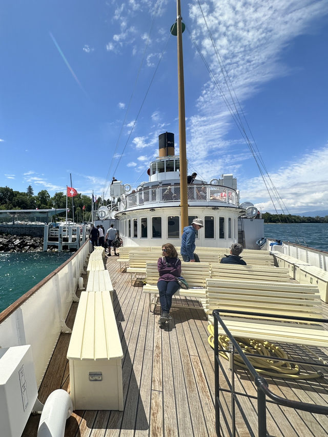 🇨🇭船河遊日內瓦湖⛲️近距離觀賞日內瓦大噴泉