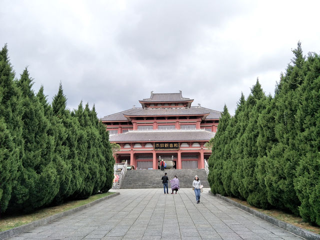 Unveiling the Secrets of Chongsheng Temple: A Walk Through History