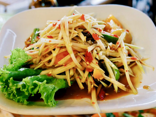 คาเฟ่กลางทุ่งนาวิวสุดปัง คาเฟ่สุดชิล อาหารอร่อย