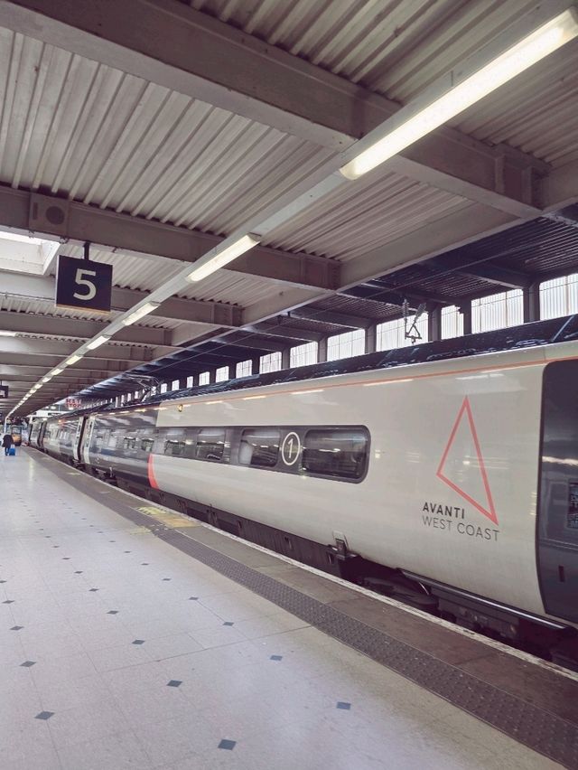 เข้าสู่วันที่ 5 เดินทางสู่ London ด้วยรถไฟ 🚄