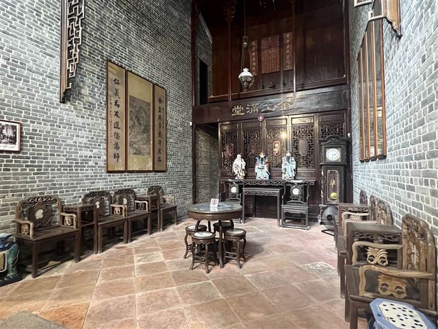 Three Buildings with Distinct Architecture at the Liwan Museum in Guangzhou 
