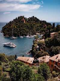 World Travel Eye 🌍  📌 Portofino, Italy 🇮🇹 