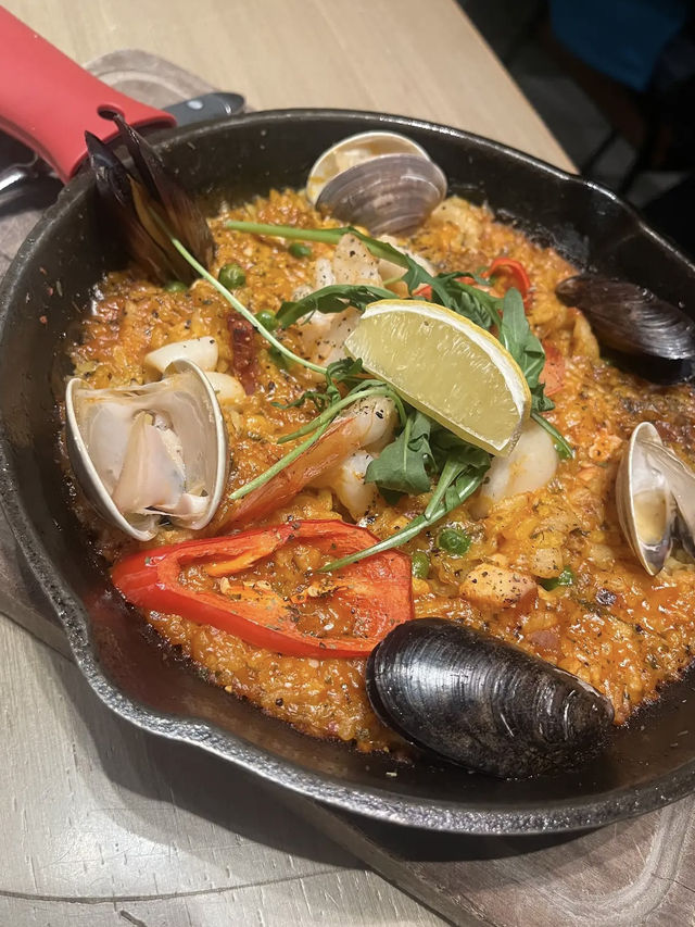 The Salted Pig Restaurant 