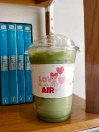 ไปคาเฟ่ One More Bite Bakery & Cafe กัน