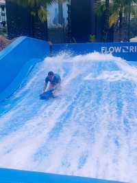 Sunway Lagoon Theme Park - Play from Day to Night 