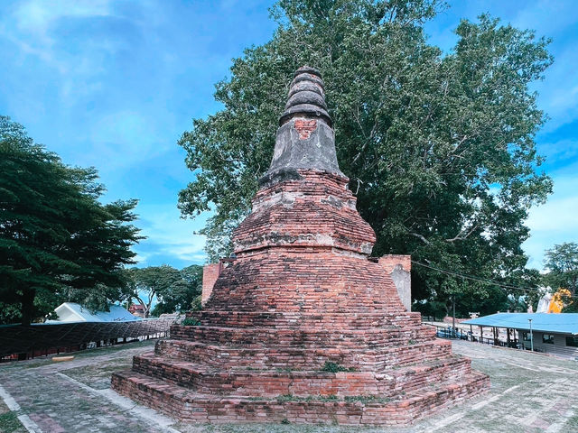 วัดขุนอินทประมูล อ่างทอง