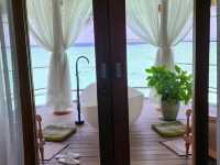 [🇲🇻モルディブ] エメラルドの海を眺めながら – 至福のスパ＆ヨガ体験