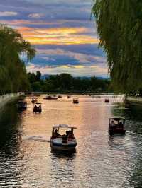 🏮🏯 Beijing City Walk: Exploring Historic Streets & Lakes 🌸✨