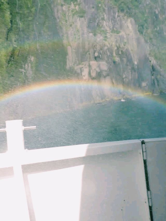 Milford Sound: A Sustainable Journey into New Zealand’s Natural Wonder