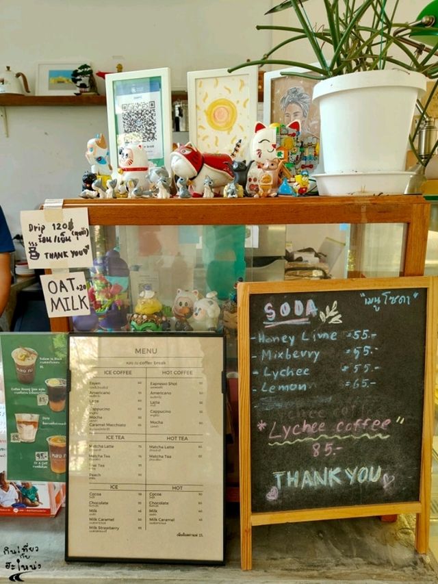 หลง ณ 𝚌𝚘𝚏𝚏𝚎𝚎 𝚋𝚛𝚎𝚊𝚔 🌿☕