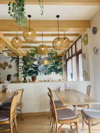 ครบจบในร้านเดียว @Ligor Cafe หน้าวัดมหาธาตุ นครศรี