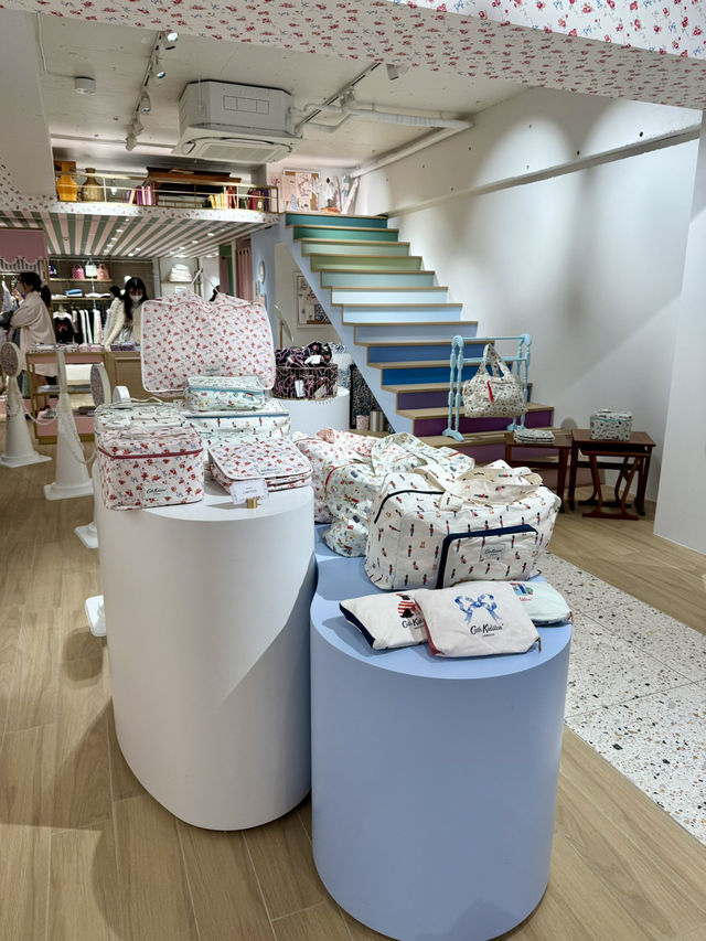 New Shopping Spot 🌸 Cath Kidston in Omotesando