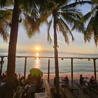 พาครอบครัว เที่ยวถ่ายรูปทานอาหาร - มุมอร่อยศรีราชา